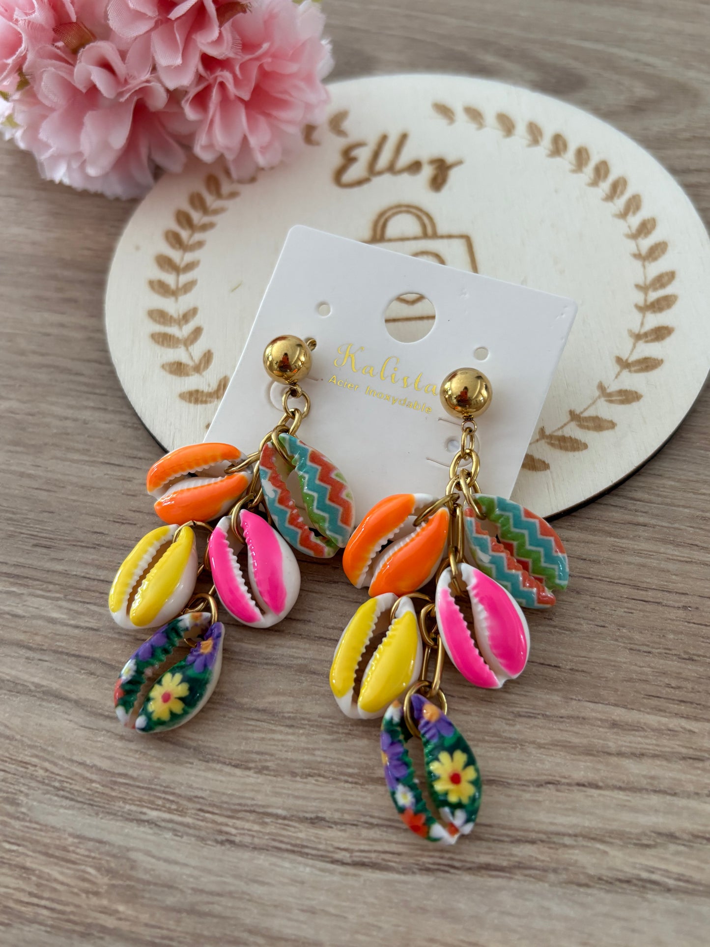 Boucles d’oreilles Cauri multicolore