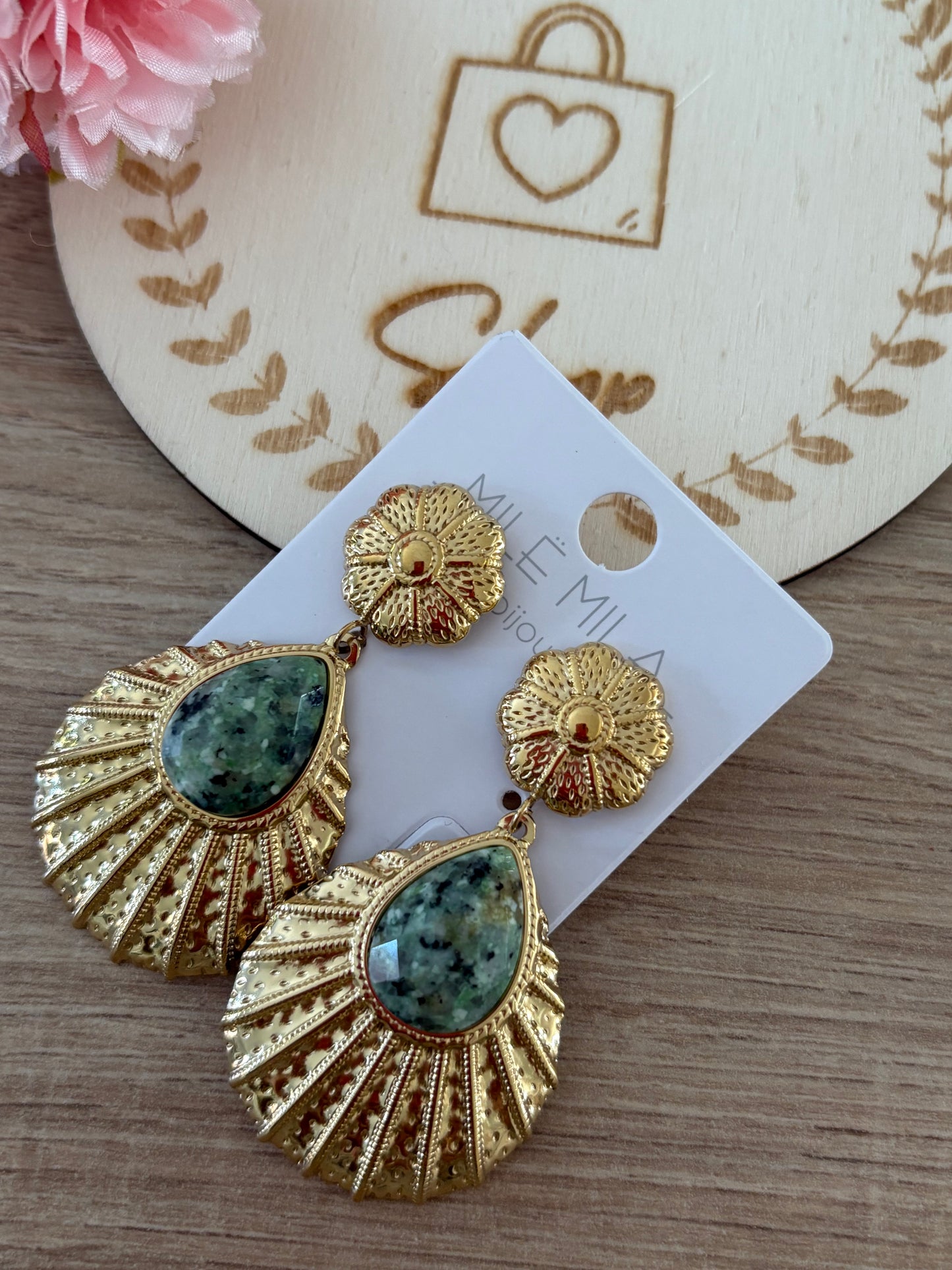 Boucles d’oreilles pierre
