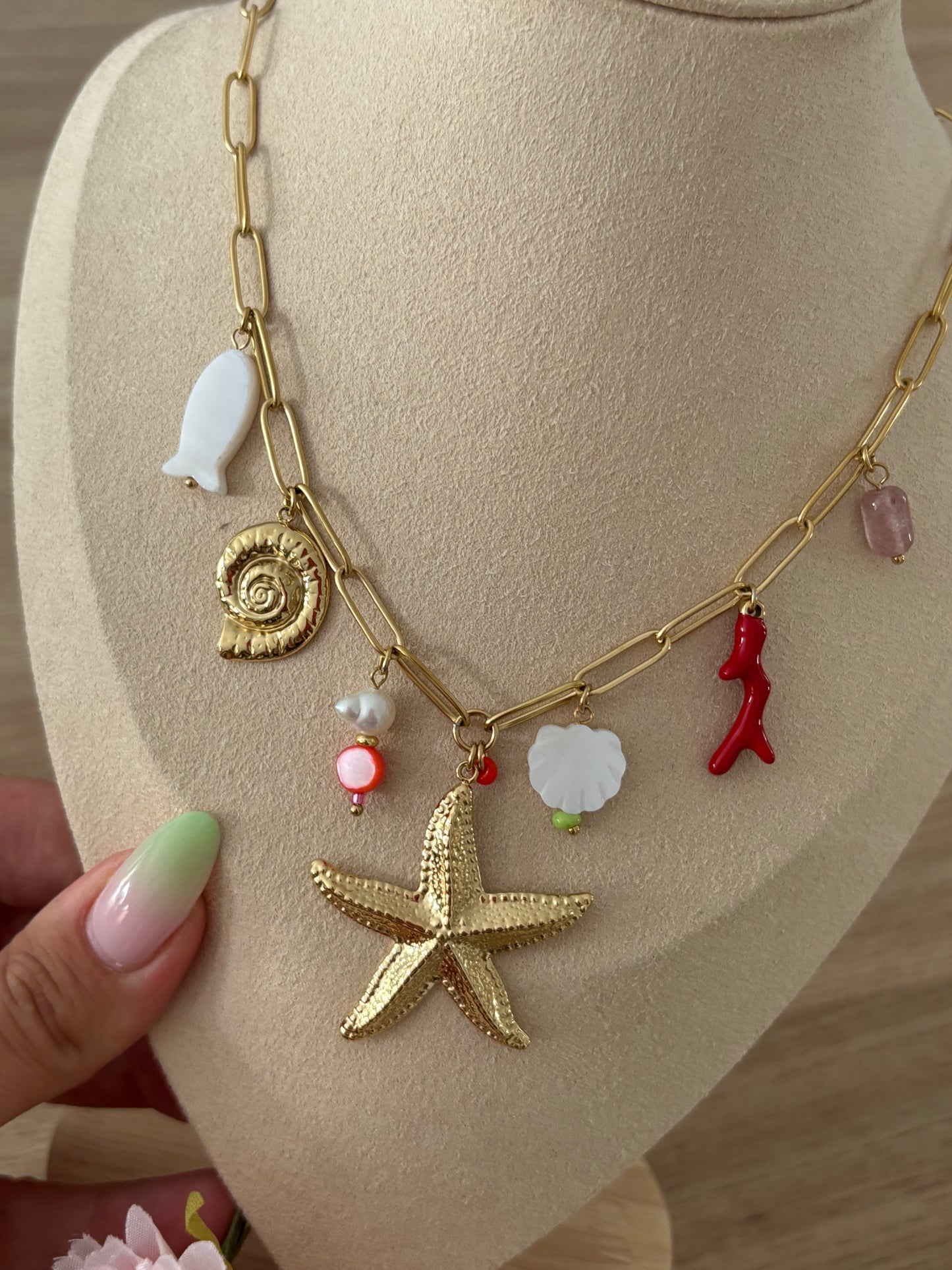 Collier breloques étoile de mer