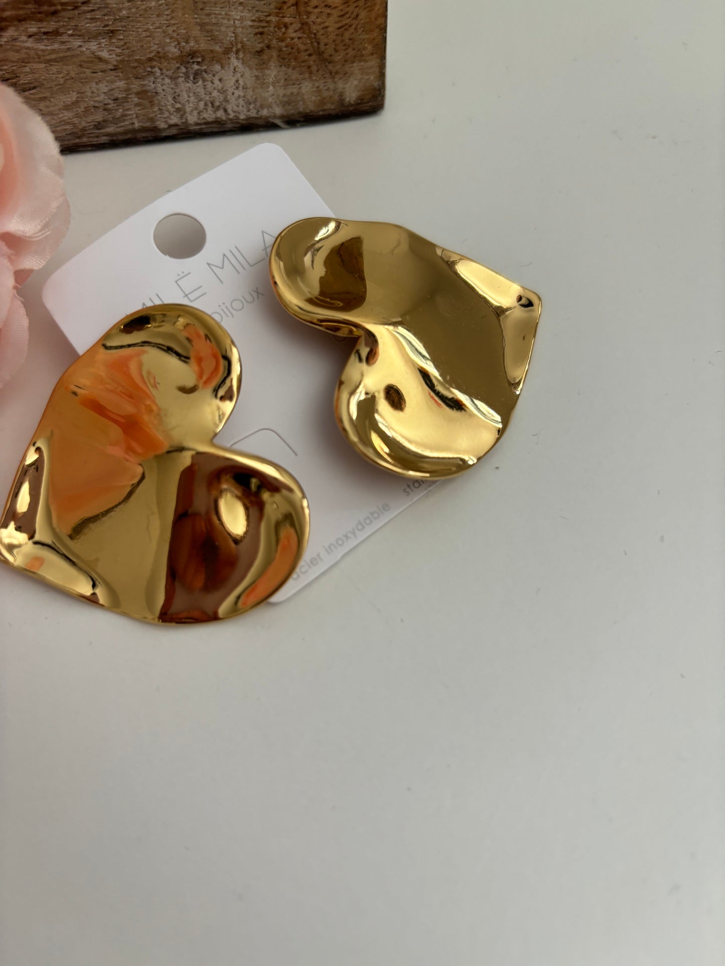 Boucles d’oreilles cœurs martelés