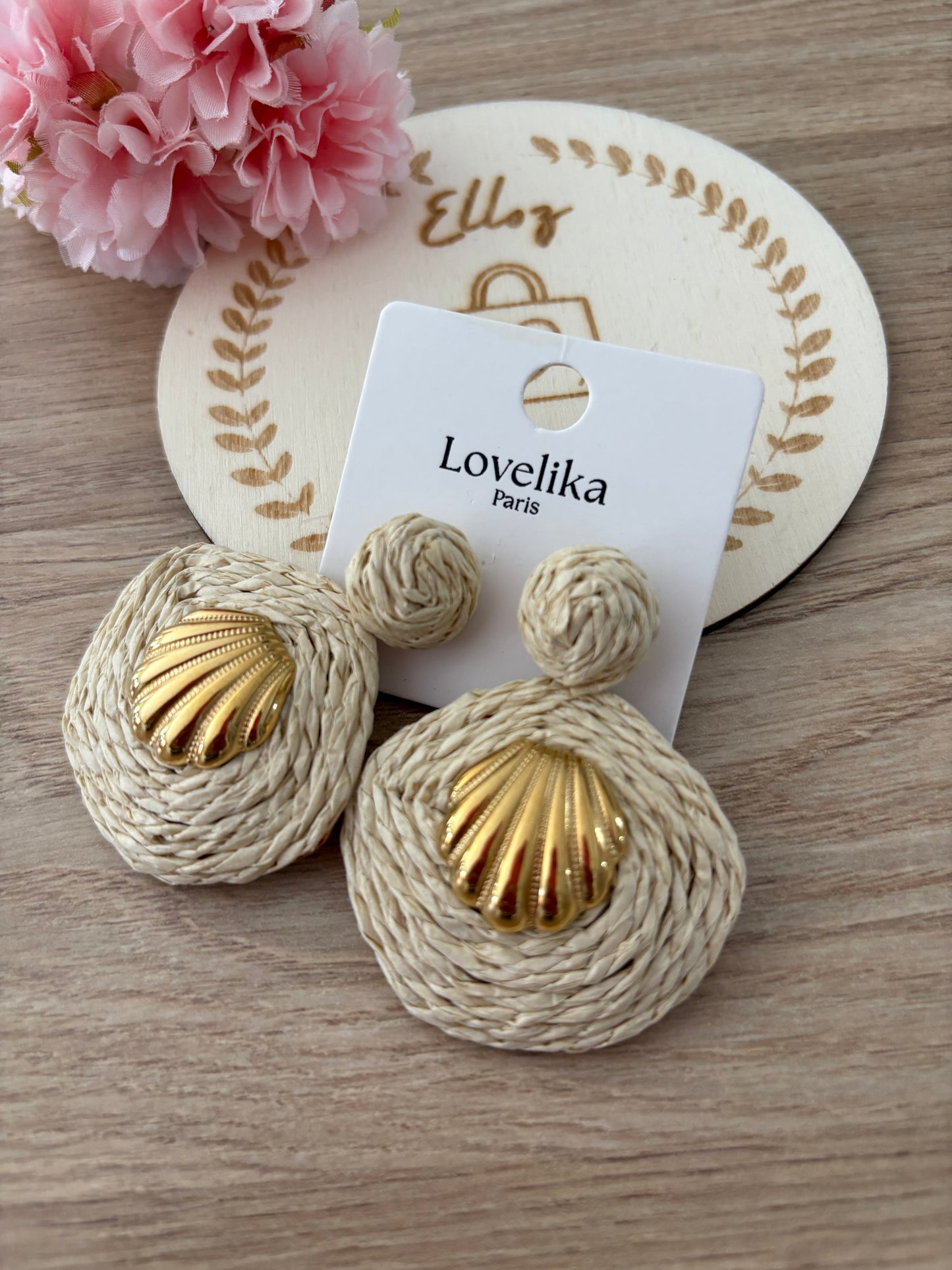 Boucles d’oreilles raphia et coquillages