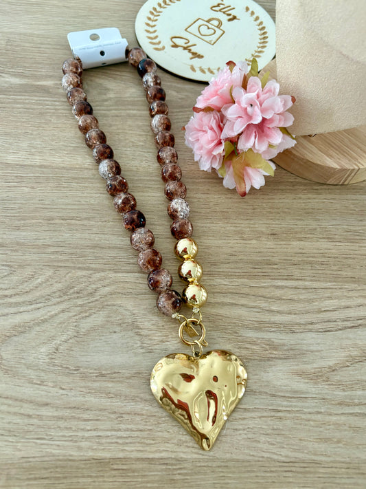 Collier coeur perles marron