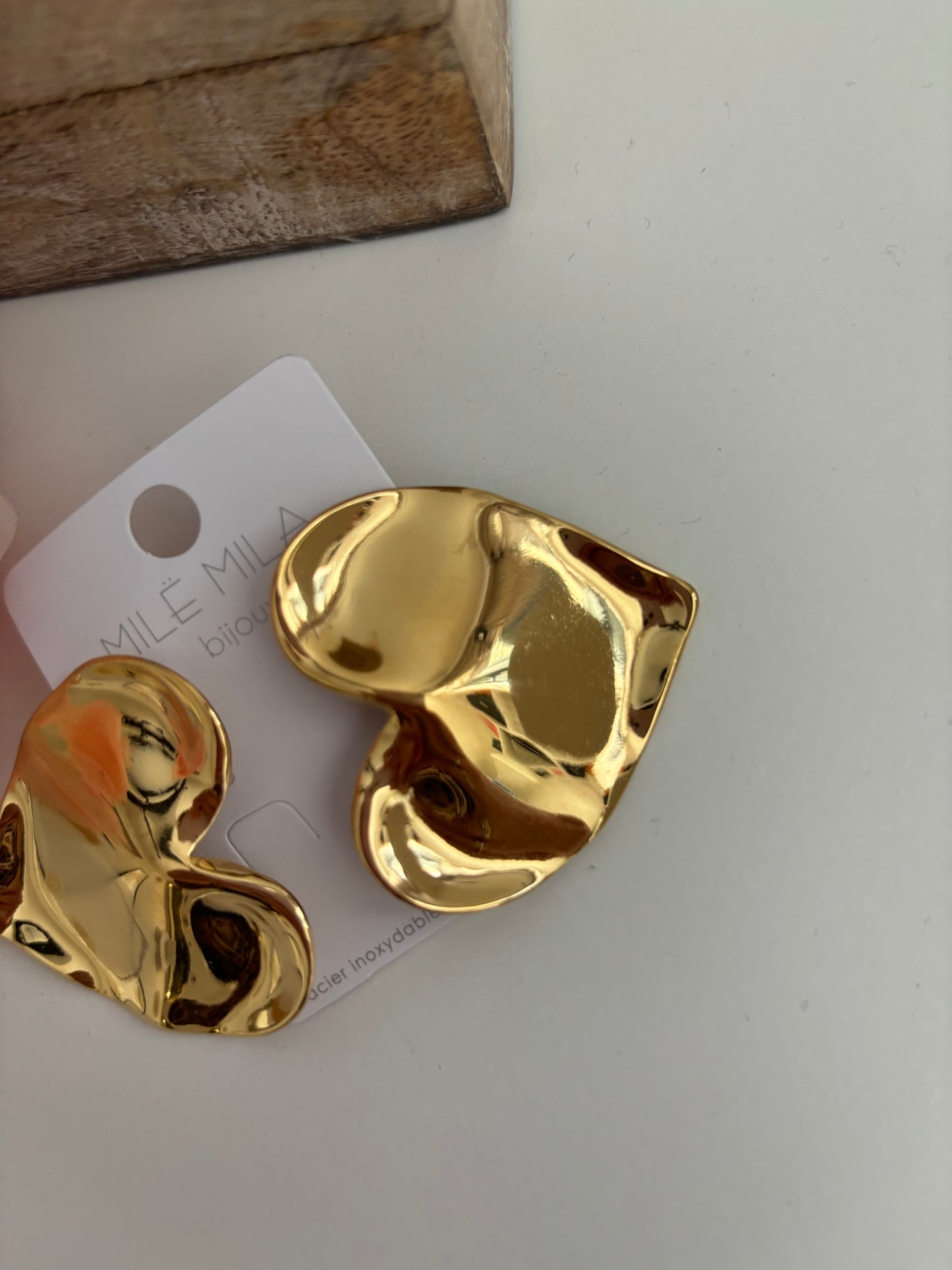 Boucles d’oreilles cœurs martelés
