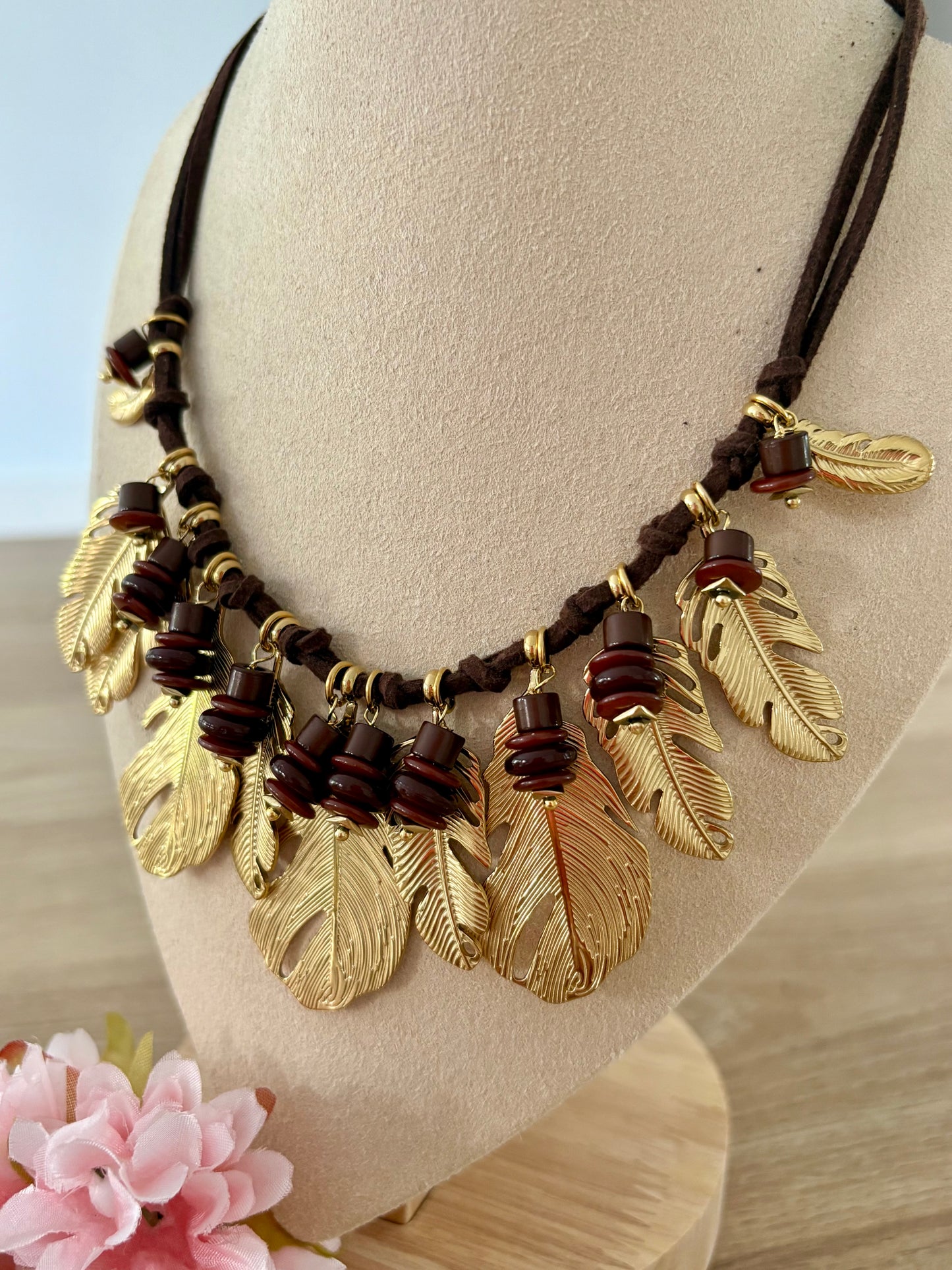 Collier plumes marron 🪶