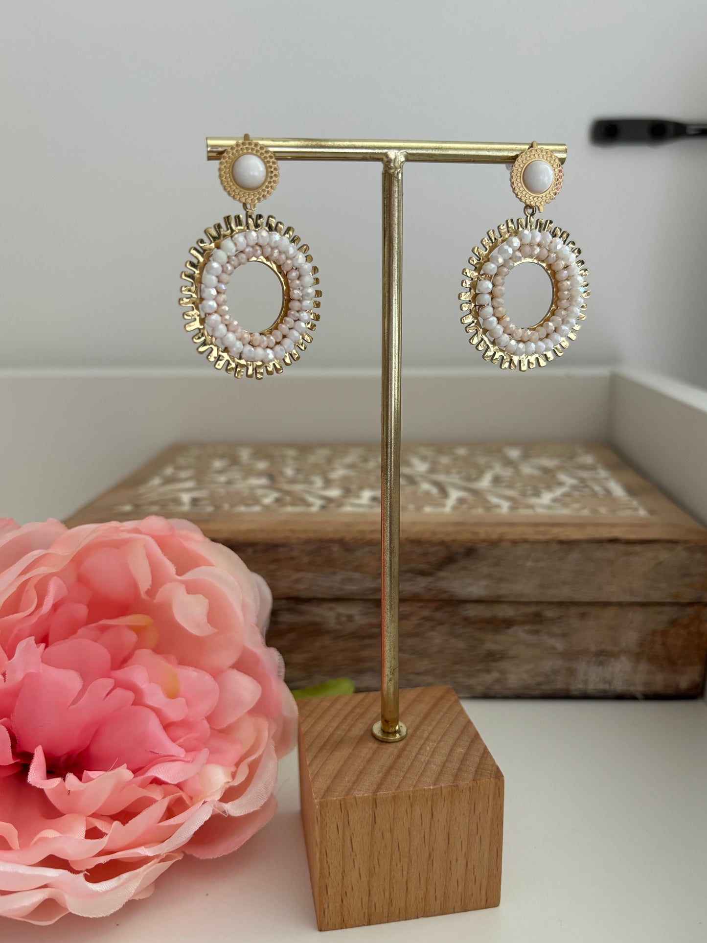 Boucles d’oreilles rondes à perles