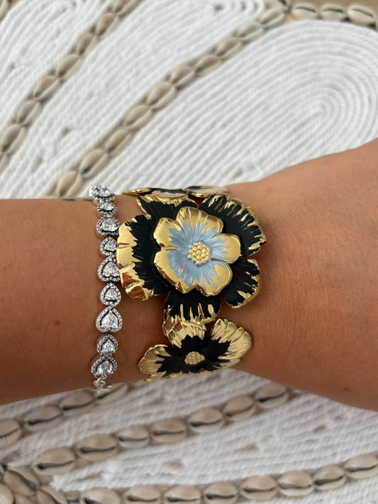 Bracelet manchette fleurs noires